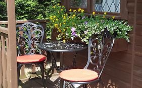 Stansted Airport Cottage